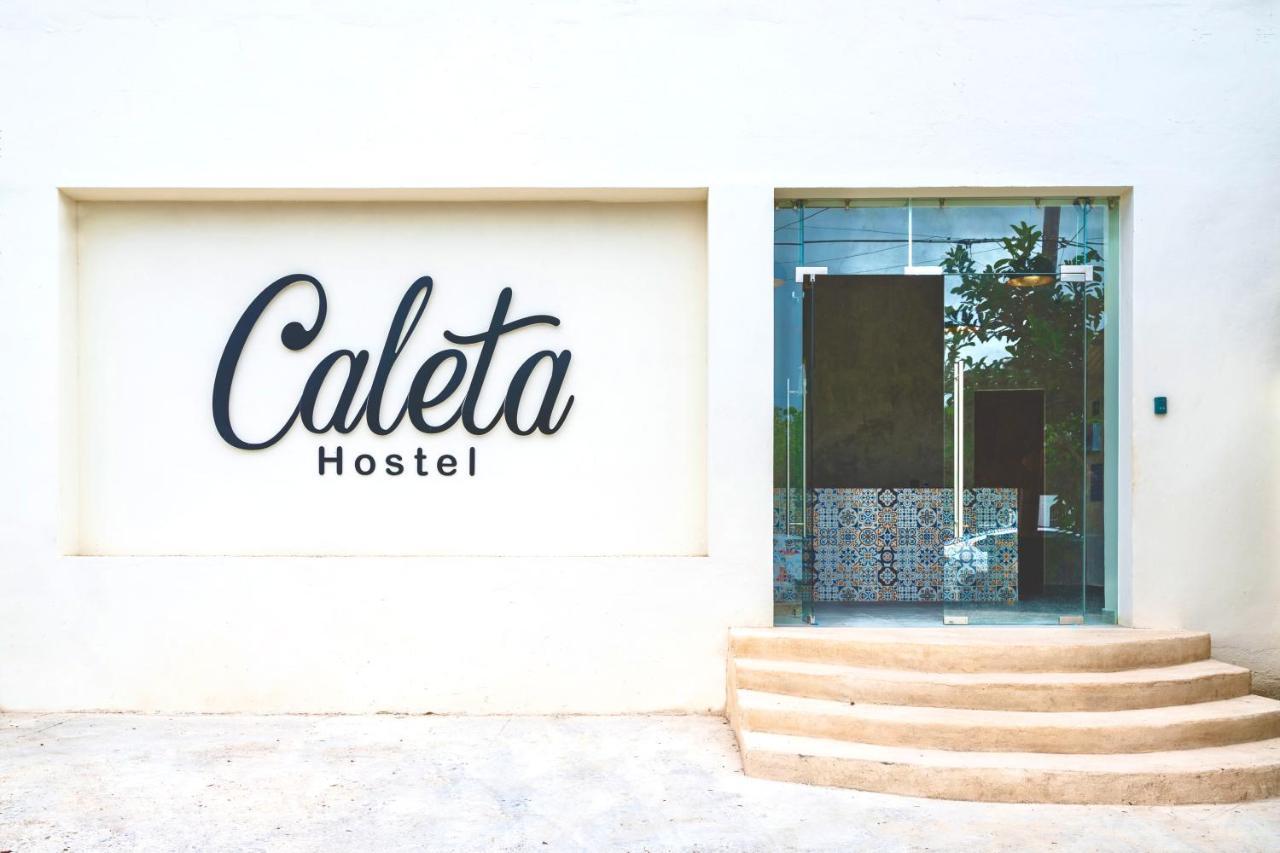 Caleta Hostel Rooftop & Pool Cancún Exterior foto